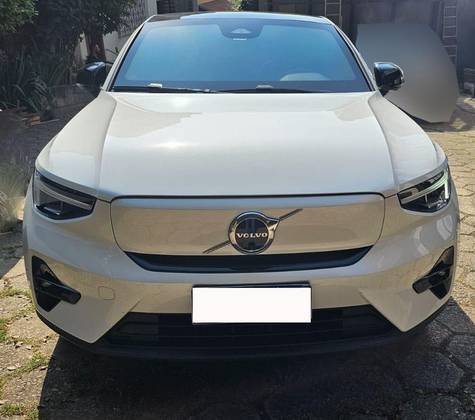 VOLVO C40 P8 RECHARGE TWIN ELECTRIC ULTIMATE AWD
